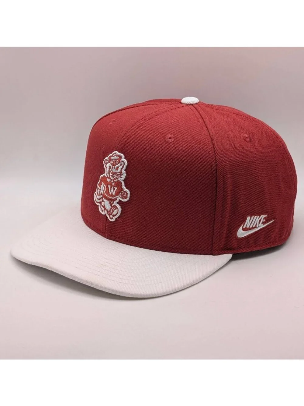 Nike Club Cap Washington State Cougars Hat Snapback Size M/L Retro Mascot Logo